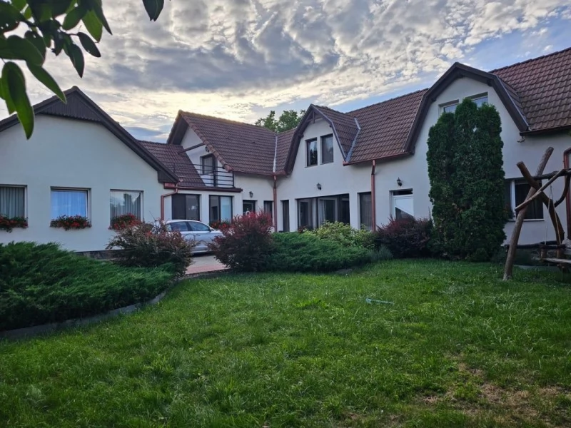 Székelyudvarhely Szállás | Turisztikai panzió (K0274-34) A kép szerzői jogvédelem alatt állhat. Javasolt a kapcsolatfelvétel a jog tulajdonossal.