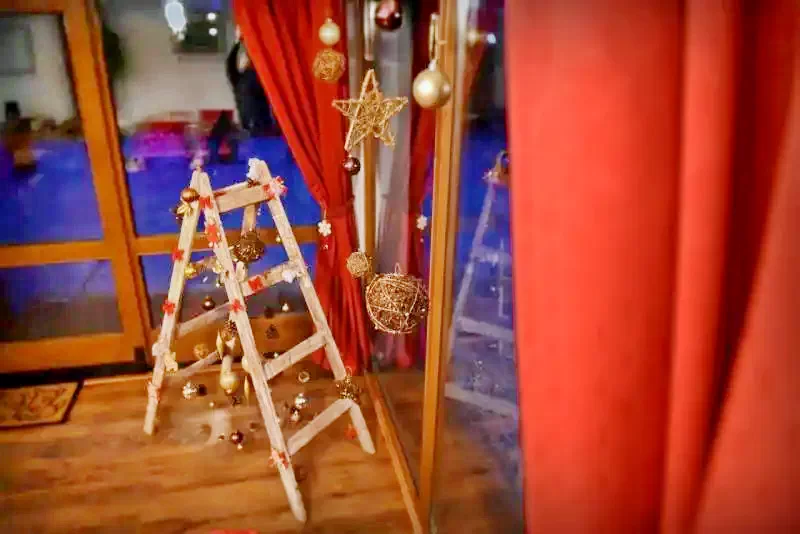 Odorheiu Secuiesc Cazare | Hotel**** (K0276-12) Imaginea poate fi supusă drepturilor de autor. Se recomandă contactarea titularului drepturilor.