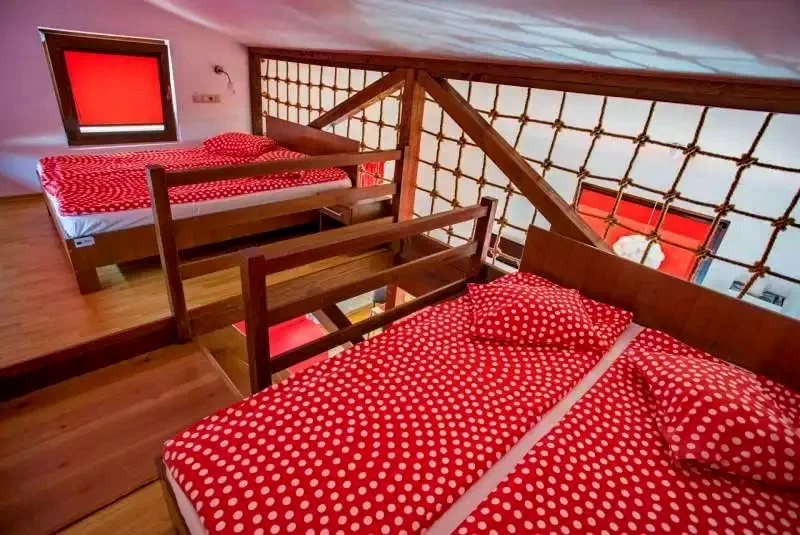 Székelyudvarhely Szállás | Hotel**** (K0276-27) A kép szerzői jogvédelem alatt állhat. Javasolt a kapcsolatfelvétel a jog tulajdonossal.