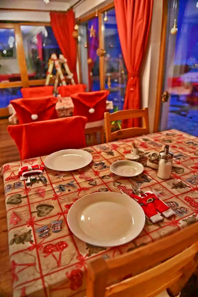 Odorheiu Secuiesc Cazare | Motel (K0344-5) Imaginea poate fi supusă drepturilor de autor. Se recomandă contactarea titularului drepturilor.