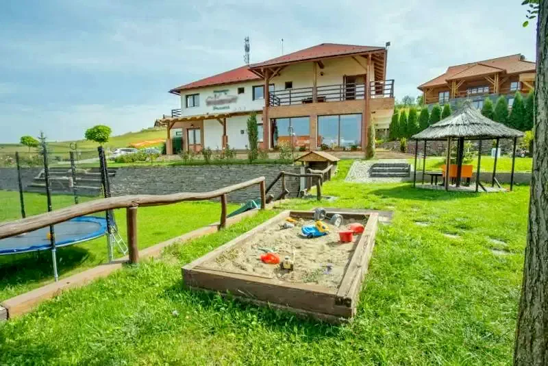 Székelyudvarhely Szállás | Motel (K0344-13) A kép szerzői jogvédelem alatt állhat. Javasolt a kapcsolatfelvétel a jog tulajdonossal.