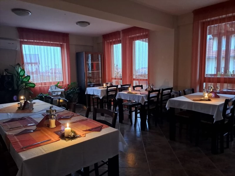 Székelyudvarhely Szállás | Motel (K0370-1) A kép szerzői jogvédelem alatt állhat. Javasolt a kapcsolatfelvétel a jog tulajdonossal.