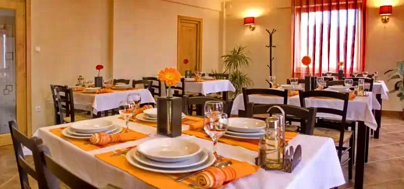 Székelyudvarhely Szállás | Motel (K0370-3) A kép szerzői jogvédelem alatt állhat. Javasolt a kapcsolatfelvétel a jog tulajdonossal.