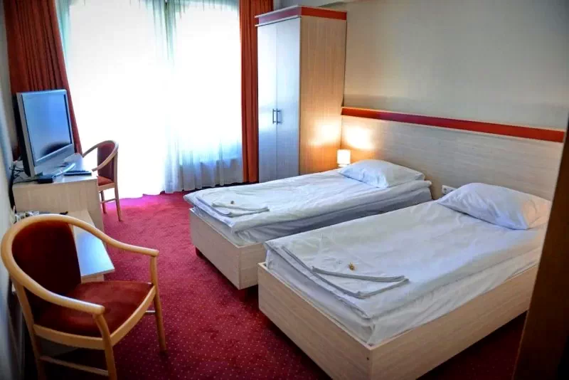 Székelyudvarhely Szállás | Motel (K0370-18) A kép szerzői jogvédelem alatt állhat. Javasolt a kapcsolatfelvétel a jog tulajdonossal.