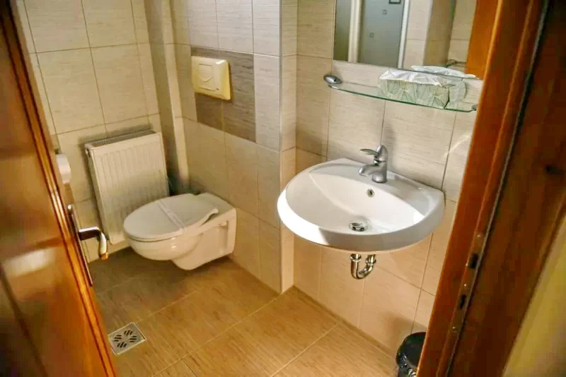 Odorheiu Secuiesc Cazare | Motel (K0370-22) Imaginea poate fi supusă drepturilor de autor. Se recomandă contactarea titularului drepturilor.