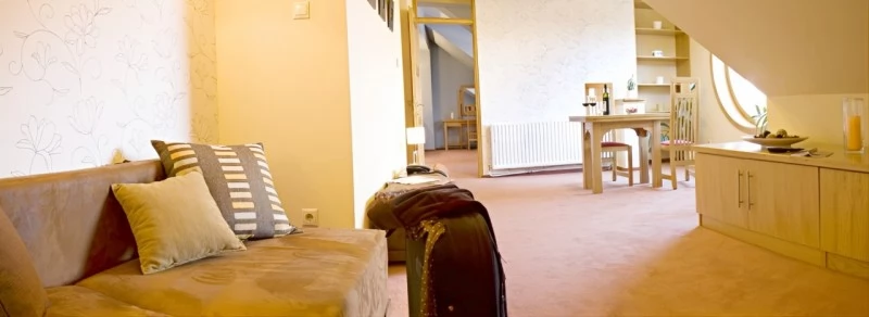 Odorheiu Secuiesc Cazare | Casă de oaspeți (K0756-69) Imaginea poate fi supusă drepturilor de autor. Se recomandă contactarea titularului drepturilor.