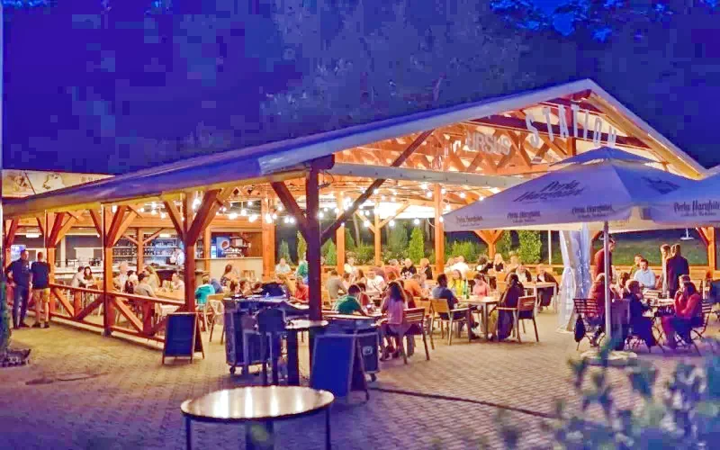 Székelyudvarhely Szállás | Hotel**** (K1424-10) A kép szerzői jogvédelem alatt állhat. Javasolt a kapcsolatfelvétel a jog tulajdonossal. Székelyudvarhely Szállás | Hotel**** (K1424-10) A kép szerzői jogvédelem alatt állhat. Javasolt a kapcsolatfelvétel a jog tulajdonossal.