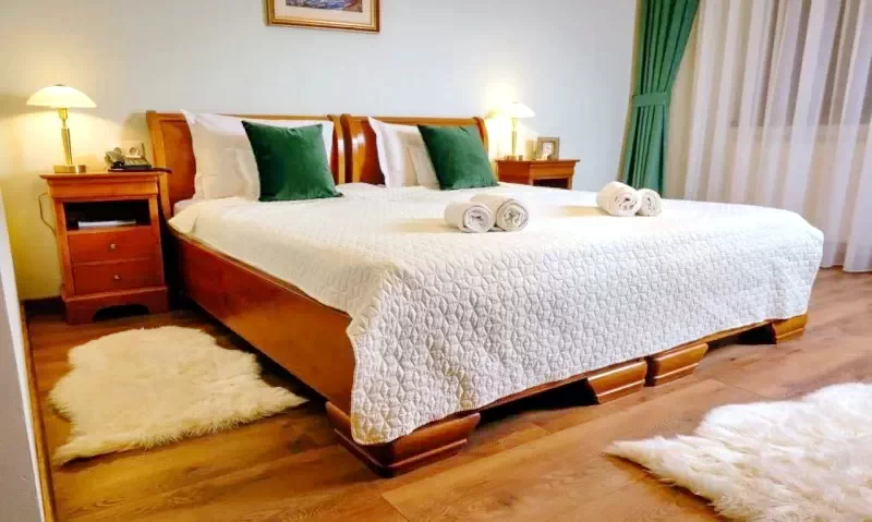 Székelyudvarhely Szállás | Hotel**** (K1424-32) A kép szerzői jogvédelem alatt állhat. Javasolt a kapcsolatfelvétel a jog tulajdonossal. Székelyudvarhely Szállás | Hotel**** (K1424-32) A kép szerzői jogvédelem alatt állhat. Javasolt a kapcsolatfelvétel a jog tulajdonossal.