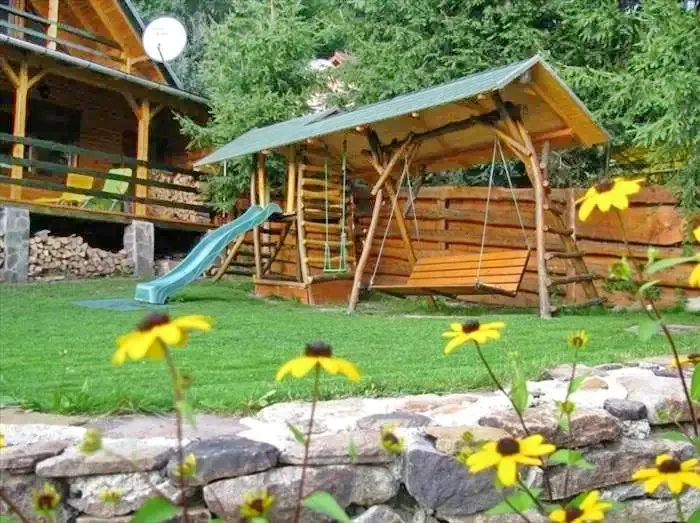 Cazare Băile Homorod - Casa de vacanță Sólyomkő | Homoródfürdő - Sólyomkő Vendégház. Imaginea poate fi supusă drepturilor de autor. Se recomandă contactarea titularului drepturilor.