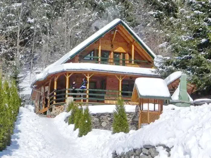 Szállás Băile Homorod - Casa de vacanță Sólyomkő | Homoródfürdő - Sólyomkő Vendégház. A kép szerzői jogvédelem alatt állhat. Javasolt a kapcsolatfelvétel a jog tulajdonossal.