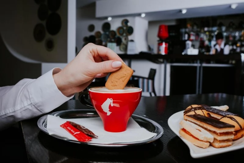 Tusnádfürdő Szállás | Hotel*** (K1498-8) A kép szerzői jogvédelem alatt állhat. Javasolt a kapcsolatfelvétel a jog tulajdonossal. Tusnádfürdő Szállás | Hotel*** (K1498-8) A kép szerzői jogvédelem alatt állhat. Javasolt a kapcsolatfelvétel a jog tulajdonossal.