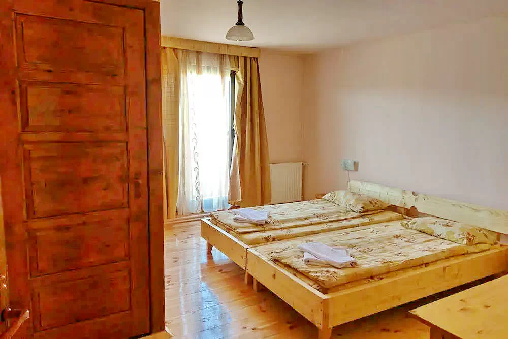 Sasca Română Cazare | Motel (K0901-10) Imaginea poate fi supusă drepturilor de autor. Se recomandă contactarea titularului drepturilor.