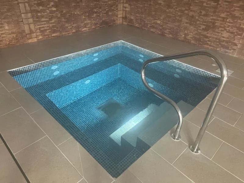 Sasca Română Cazare | Motel (K0901-15) Imaginea poate fi supusă drepturilor de autor. Se recomandă contactarea titularului drepturilor.