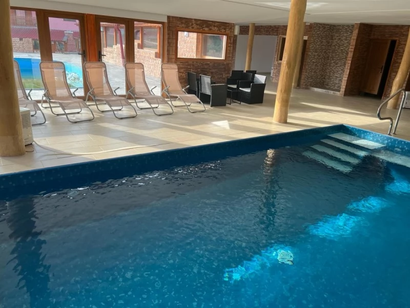 Sasca Română Cazare | Motel (K0901-19) Imaginea poate fi supusă drepturilor de autor. Se recomandă contactarea titularului drepturilor.