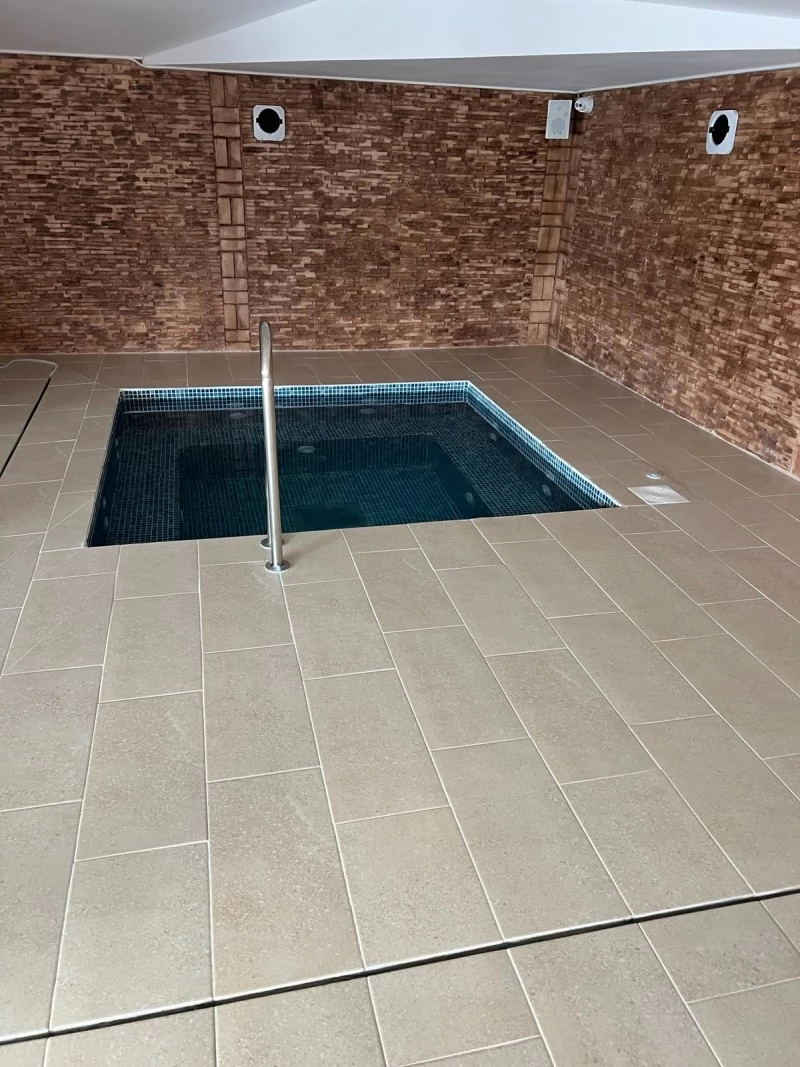 Sasca Română Cazare | Motel (K0901-20) Imaginea poate fi supusă drepturilor de autor. Se recomandă contactarea titularului drepturilor.