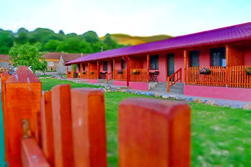 Szászka Szállás | Motel (K0901-23) A kép szerzői jogvédelem alatt állhat. Javasolt a kapcsolatfelvétel a jog tulajdonossal.