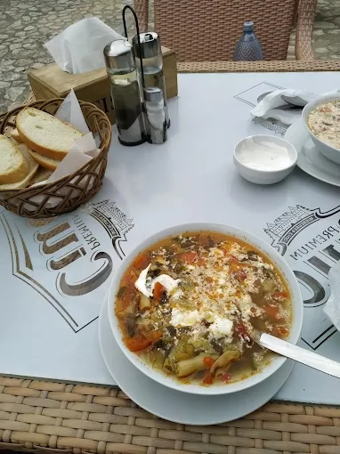 Sasca Română Cazare | Motel (K0901-36) Imaginea poate fi supusă drepturilor de autor. Se recomandă contactarea titularului drepturilor.