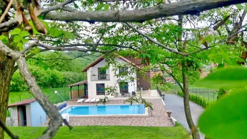 Szelicse Szállás | Motel (K0704-10) A kép szerzői jogvédelem alatt állhat. Javasolt a kapcsolatfelvétel a jog tulajdonossal.