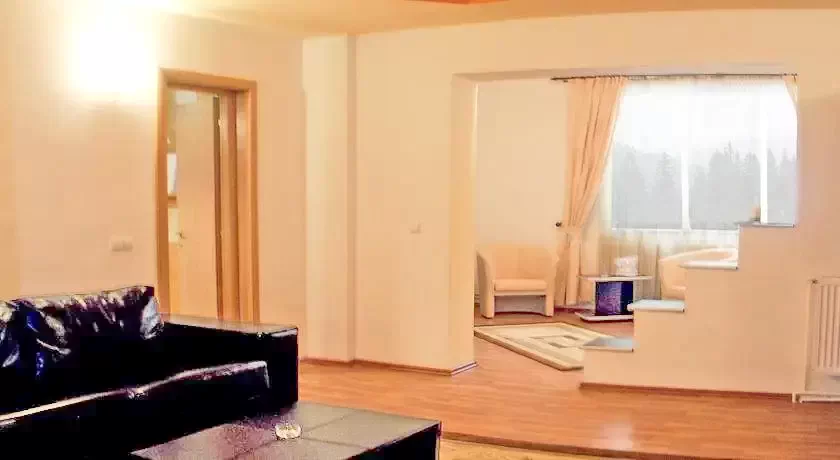 Felsőtömös Szállás | Motel (K1082-15) A kép szerzői jogvédelem alatt állhat. Javasolt a kapcsolatfelvétel a jog tulajdonossal.