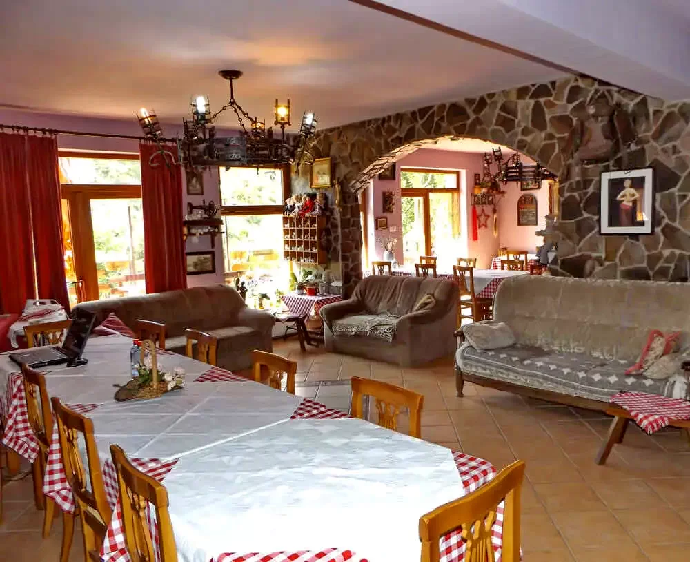 Valea Boga Cazare | Motel (K0051-7) Imaginea poate fi supusă drepturilor de autor. Se recomandă contactarea titularului drepturilor.