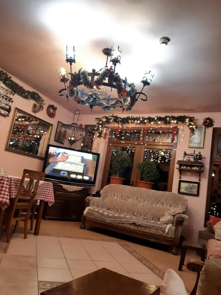 Valea Boga Cazare | Motel (K0051-49) Imaginea poate fi supusă drepturilor de autor. Se recomandă contactarea titularului drepturilor.