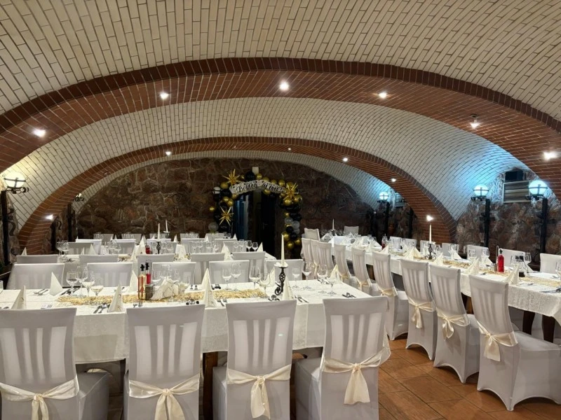 Gyergyószentmiklós Szállás | Turisztikai panzió (K1533-11) A kép szerzői jogvédelem alatt állhat. Javasolt a kapcsolatfelvétel a jog tulajdonossal.