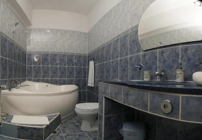 Gheorgheni Cazare | Pensiune turistică (K1533-29) Imaginea poate fi supusă drepturilor de autor. Se recomandă contactarea titularului drepturilor.