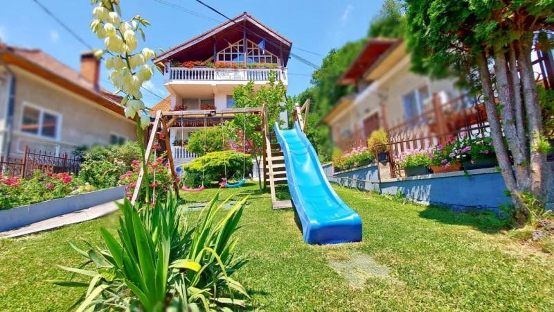 Băile Olănești Cazare | Vila (K0633-36) Imaginea poate fi supusă drepturilor de autor. Se recomandă contactarea titularului drepturilor.