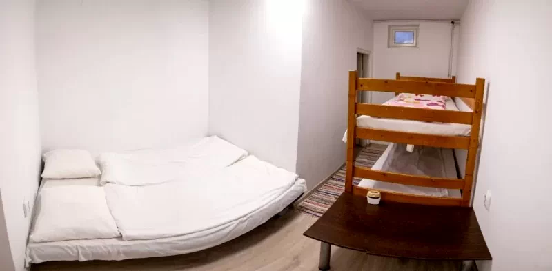 Nagyenyed Szállás | Panzió (K0029-9) A kép szerzői jogvédelem alatt állhat. Javasolt a kapcsolatfelvétel a jog tulajdonossal.