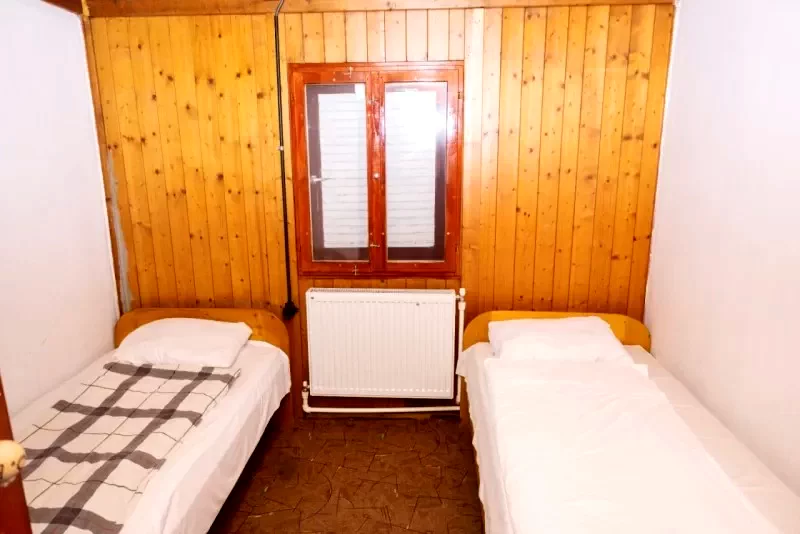 Aiud Cazare | Motel (K0029-14) Imaginea poate fi supusă drepturilor de autor. Se recomandă contactarea titularului drepturilor.