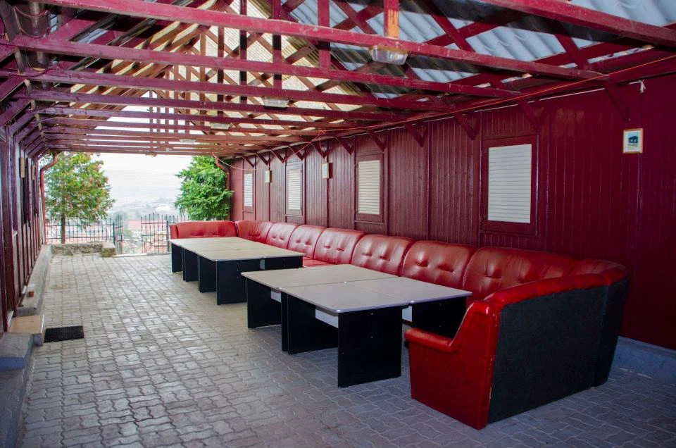 Aiud Cazare | Motel (K0029-28) Imaginea poate fi supusă drepturilor de autor. Se recomandă contactarea titularului drepturilor.