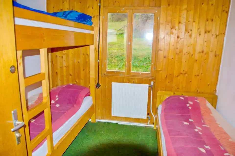 Nagyenyed Szállás | Motel (K0029-38) A kép szerzői jogvédelem alatt állhat. Javasolt a kapcsolatfelvétel a jog tulajdonossal.