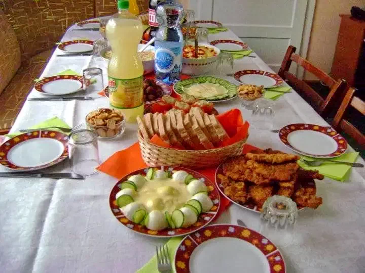 Sâncraiu Cazare | Hotel**** (K1192-3) Imaginea poate fi supusă drepturilor de autor. Se recomandă contactarea titularului drepturilor.