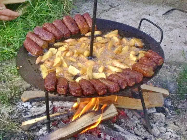 Cazare Kalotaszentkirály - Shalom Vendégház** | Sancraiu - Pensiunea Shalom**. Imaginea poate fi supusă drepturilor de autor. Se recomandă contactarea titularului drepturilor.