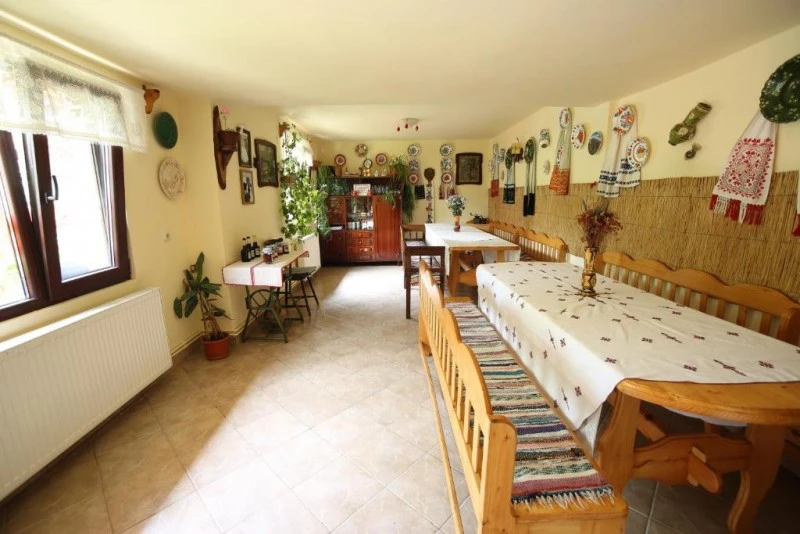 Sâncraiu Cazare | Motel (K1591-2) Imaginea poate fi supusă drepturilor de autor. Se recomandă contactarea titularului drepturilor.