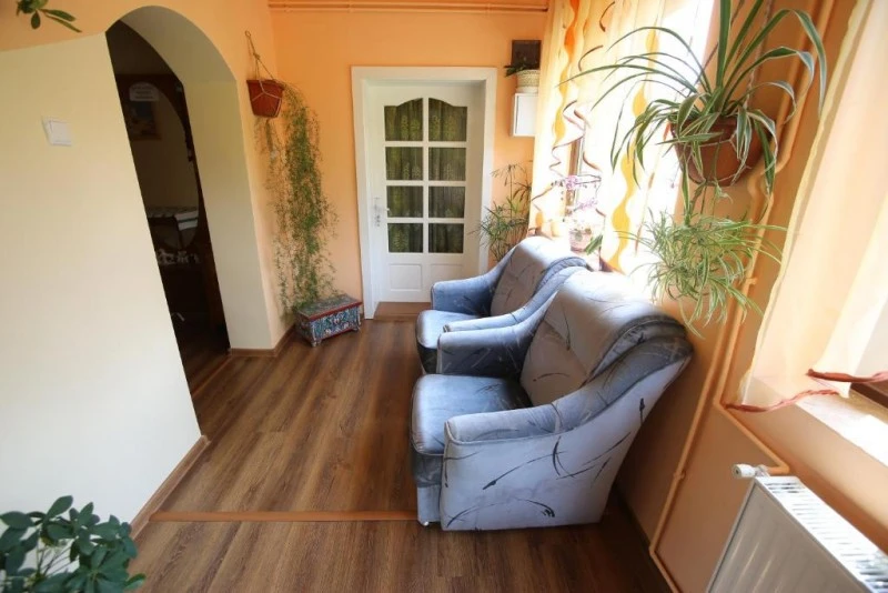 Sâncraiu Cazare | Motel (K1591-33) Imaginea poate fi supusă drepturilor de autor. Se recomandă contactarea titularului drepturilor.