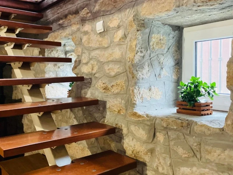 Kalotaszentkirály Szállás | Panzió (K1591-50) A kép szerzői jogvédelem alatt állhat. Javasolt a kapcsolatfelvétel a jog tulajdonossal. Kalotaszentkirály Szállás | Panzió (K1591-50) A kép szerzői jogvédelem alatt állhat. Javasolt a kapcsolatfelvétel a jog tulajdonossal.