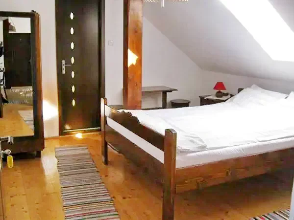 Sâncraiu Cazare | Motel (K1186-5) Imaginea poate fi supusă drepturilor de autor. Se recomandă contactarea titularului drepturilor.