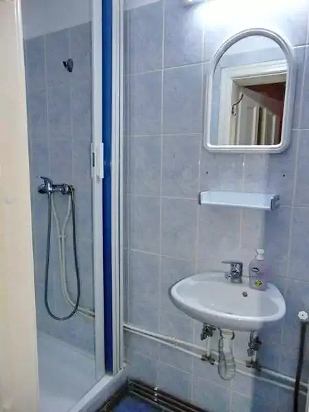 Sâncraiu Cazare | Motel (K1186-6) Imaginea poate fi supusă drepturilor de autor. Se recomandă contactarea titularului drepturilor.