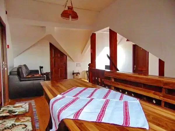 Kalotaszentkirály Szállás | Motel (K1186-16) A kép szerzői jogvédelem alatt állhat. Javasolt a kapcsolatfelvétel a jog tulajdonossal.