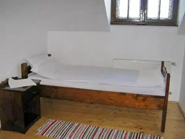 Kalotaszentkirály Szállás | Panzió (K1186-29) A kép szerzői jogvédelem alatt állhat. Javasolt a kapcsolatfelvétel a jog tulajdonossal.