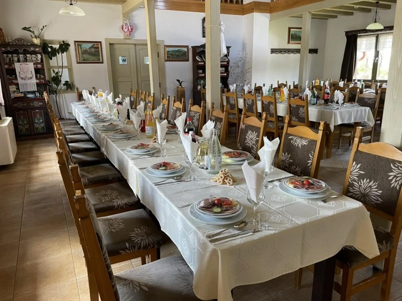 Kápolnásfalu Szállás | Motel (K1240-6) A kép szerzői jogvédelem alatt állhat. Javasolt a kapcsolatfelvétel a jog tulajdonossal.