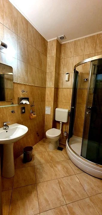 Kápolnásfalu Szállás | Motel (K1240-18) A kép szerzői jogvédelem alatt állhat. Javasolt a kapcsolatfelvétel a jog tulajdonossal.