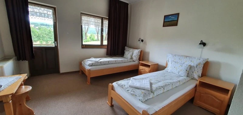 Căpâlnița Cazare | Motel (K1240-26) Imaginea poate fi supusă drepturilor de autor. Se recomandă contactarea titularului drepturilor.