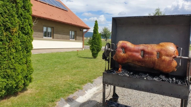 Căpâlnița Cazare | Motel (K1240-59) Imaginea poate fi supusă drepturilor de autor. Se recomandă contactarea titularului drepturilor.