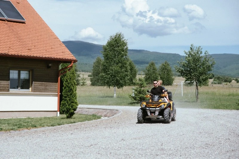 Căpâlnița Cazare | Motel (K1240-77) Imaginea poate fi supusă drepturilor de autor. Se recomandă contactarea titularului drepturilor.