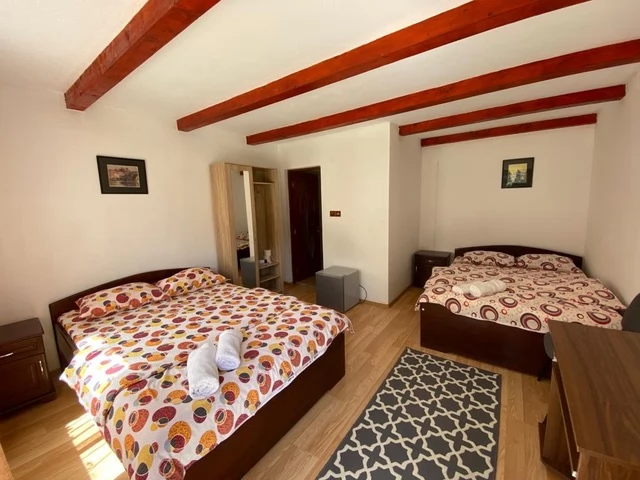 Valea Boga Cazare | Sat de vacanță (K1455-8) Imaginea poate fi supusă drepturilor de autor. Se recomandă contactarea titularului drepturilor.