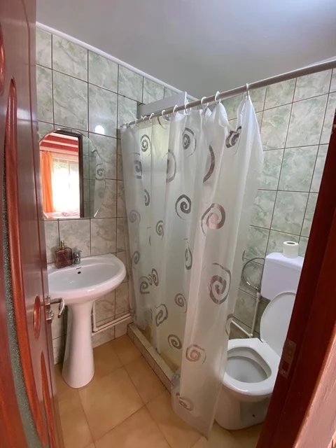 Boga Völgye Szállás | Üdülőfalu (K1455-28) A kép szerzői jogvédelem alatt állhat. Javasolt a kapcsolatfelvétel a jog tulajdonossal.