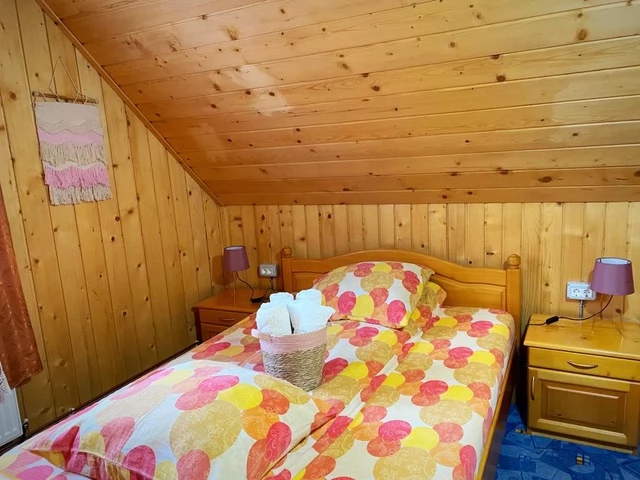 Valea Boga Cazare | Sat de vacanță (K1455-34) Imaginea poate fi supusă drepturilor de autor. Se recomandă contactarea titularului drepturilor.