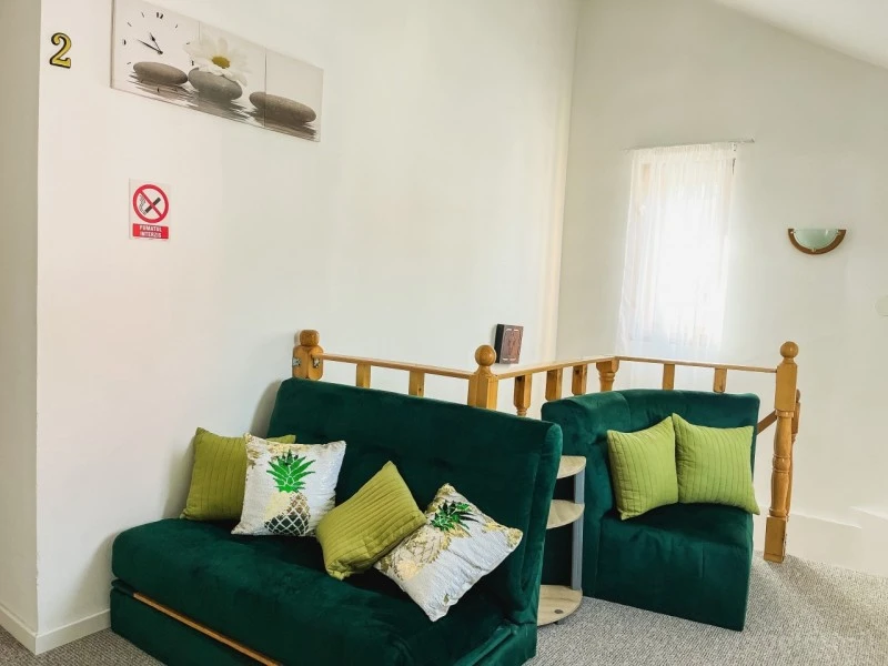 Bușteni Cazare | Motel (K1565-5) Imaginea poate fi supusă drepturilor de autor. Se recomandă contactarea titularului drepturilor.